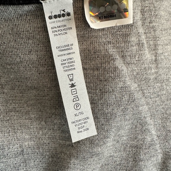 Brand new with tags long black sweater - Picture 5 of 6
